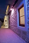 Fremantle Boutique Accommodation - Maand up