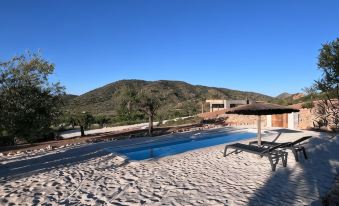 El Capricho Casa Rural - Housity