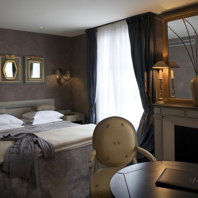 Classic Room Hôtel Chateaubriand Paris Promo Code