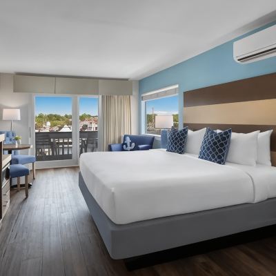 Creek Side Deluxe King Shem Creek Inn Promo Code