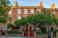 Mama’s Inn Boutique Guest House Hotels in 