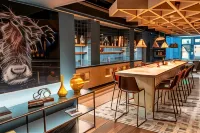 The Guesthouse by the Hey Hotel