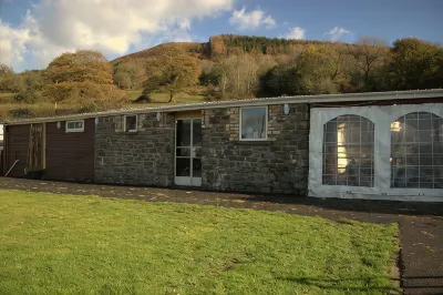 Penybryn Cottages Hotels in 