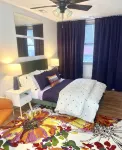 Funkytown Loft: 4BR, 2BA on Mass St, Steps to Dining & Entertainment
