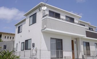 Hyakuna Terrace