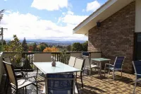 Bathurst Heights Bed & Breakfast