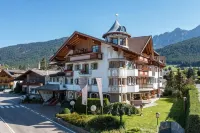 Mirabell Dolomites Hotel Luxury Ayurveda & Spa Hotel a Valdaora di Mezzo
