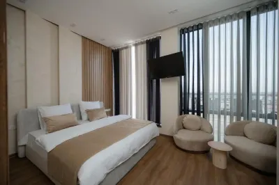 Aristo Hotels in 