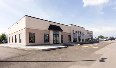 Best Western Plus South Edmonton Inn  Suites โรงแรมใน