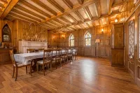 The Castle | your unique way of retreat