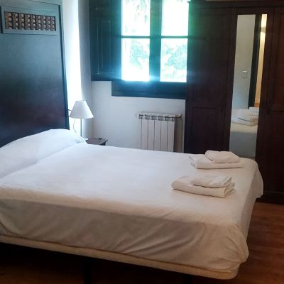 Standard Four-Bedroom House Hotel Rural y Apartamentos Villa Engracia Promo Code