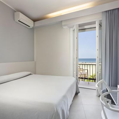 Superior Double or Twin Room with Sea View