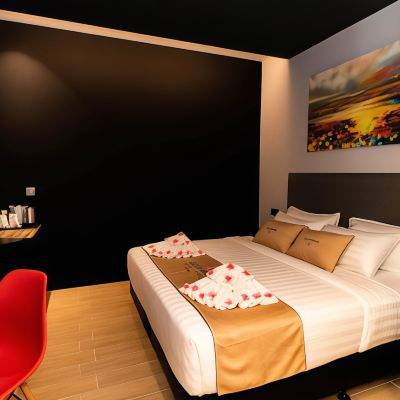 豪華大床房 藝術品飯店優惠