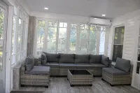 Spacious, Fully Remodel 4-bedroom house 2.5 bathroom in charming Carthage
