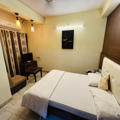 Deluxe Double Room Royal Palms Promo Code