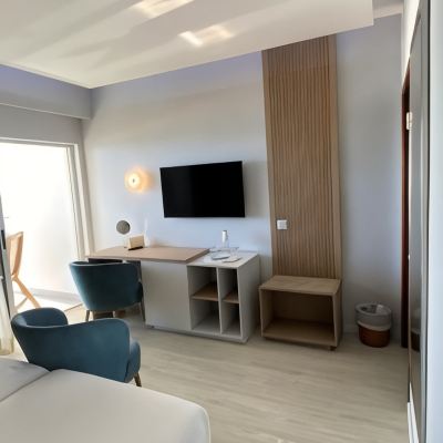 Twin Room with Beach View Alisios Promo Code