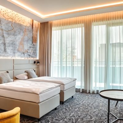 Standard Twin Room Hotel the Loom Promo Code