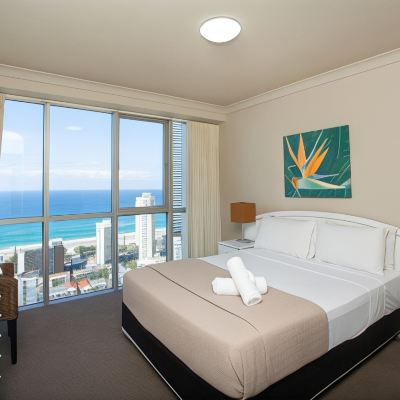 Three Bedroom Ocean View Apartment