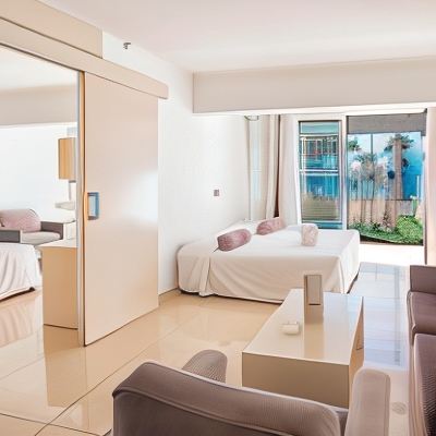 Junior Suite with Private Pool