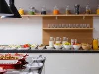 Holiday Perm Hotel 페름 호텔