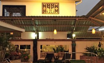 Udon Thai House Resort & Hotel