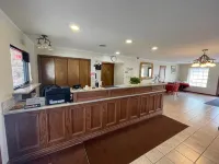Village Inn Hotels in Ada