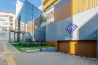 Apartments in a Building With a Pool 800m From the Beach in Salvador - EDF Hotele w: 