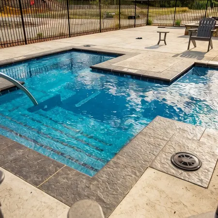 Beautiful 2BD + 2BA Home! King Beds! Hot Tub! Pool! Walk to downtown.