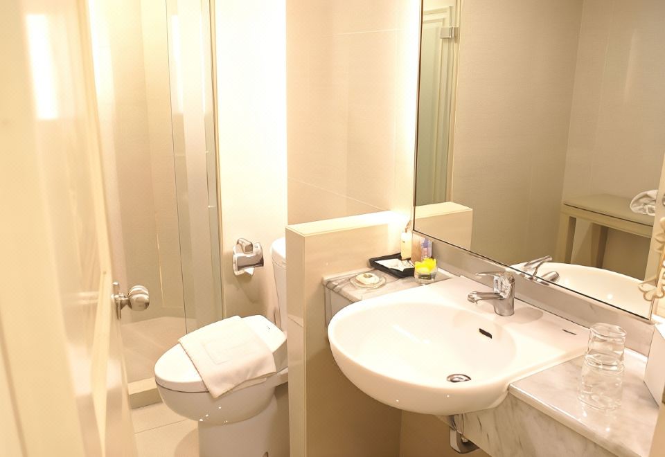 Grand Tropic Suites Hotel2 BR Family