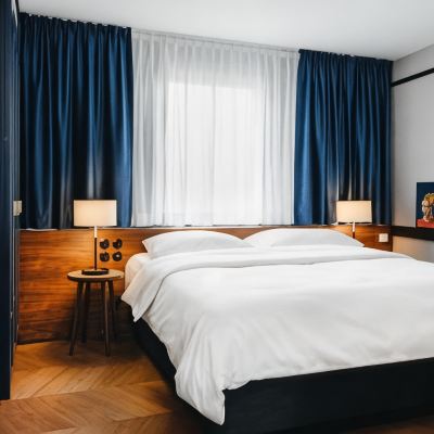 Junior Suite Hotel Gilbert Promo Code