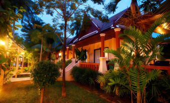 Fanari Khaolak Resort - Courtyard Sha Extra Plus