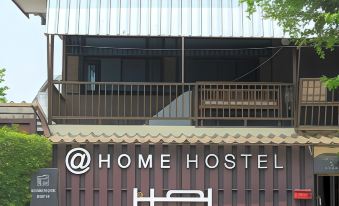 @Home Hostel Wua Lai