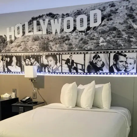 Glen Capri Inn and Suites - Burbank Universal