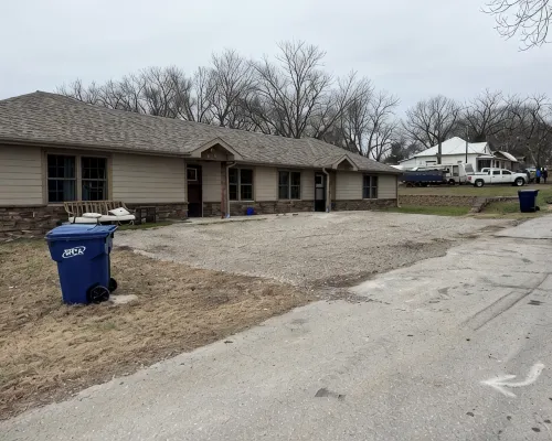 Charming 2-bedroom duplex with WiFi, AC in marvelous Mansfield Hotels in Wright County