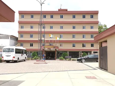 Golden Hôtel โรงแรมใน