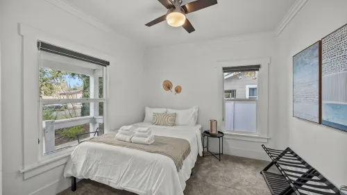 2BR Homey Cottage near Rosebowl - Free Parking