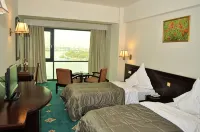 Hotel Delta 4 Hotels in 