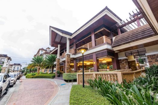 Evania by J&J One Oasis |2BR UNIT, Near SM & Ayala