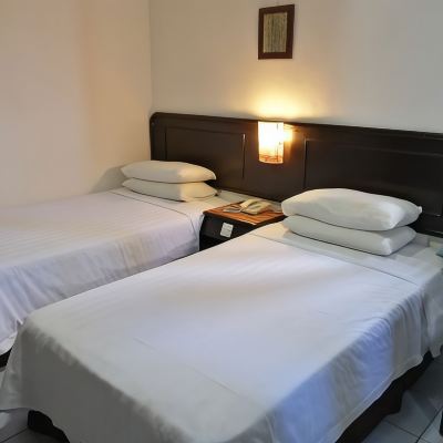 Bilik Kembar Standard Kupon Wah May Hotel