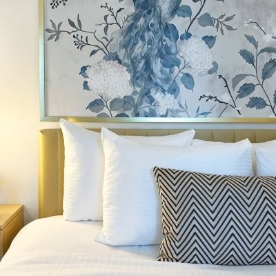 King Leisure Warwick Allerton - Chicago Promo Code