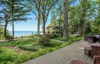 LUXURY Lakefront Property on Private Beach with Stunning Lake Views and Sunsets
