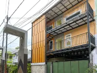 格拉哈阿斯里伊斯蘭法 瓦魯住宿飯店