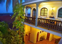 Hotel Los Balcones Leon Hotels in 
