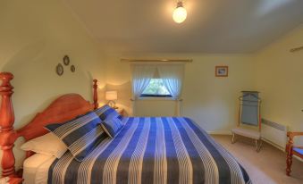 Birchwood, Devonport Self-Contained Self Catering Accommodation