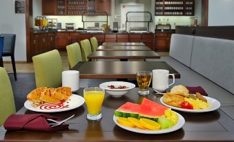 Homewood Suites by Hilton Ft. Lauderdale Airport and Cruise Port