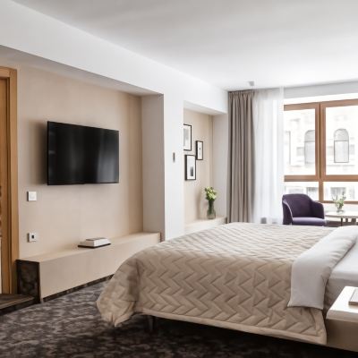 Two -Room Executive Suite With City View Kostas Promo Code