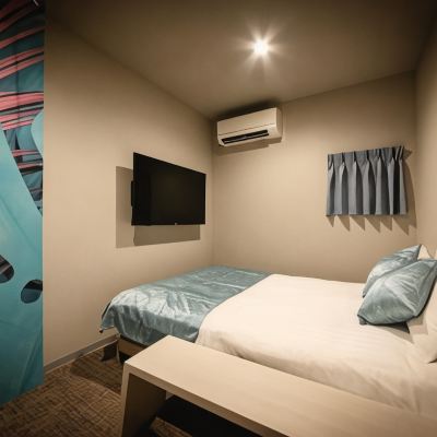 デラックス ダブルルーム デザインホテルブラックス クーポン