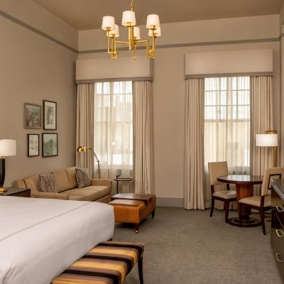 Deluxe King Room with Sofabed The Virginian Lynchburg Curio Collection Promo Code