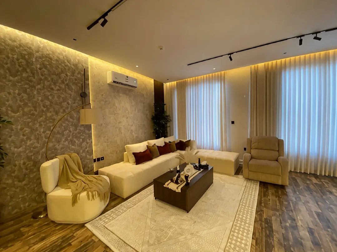 3br | Modern Space W/ 86” Tv, Self Check-in - Riyad
