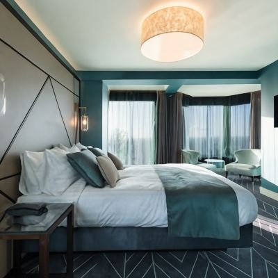 Calm - Super King - Estuary Seven Hotel Promo Code